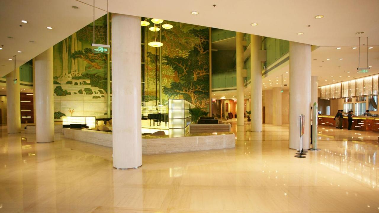 Holiday Inn Binhai Tianjin Exterior photo