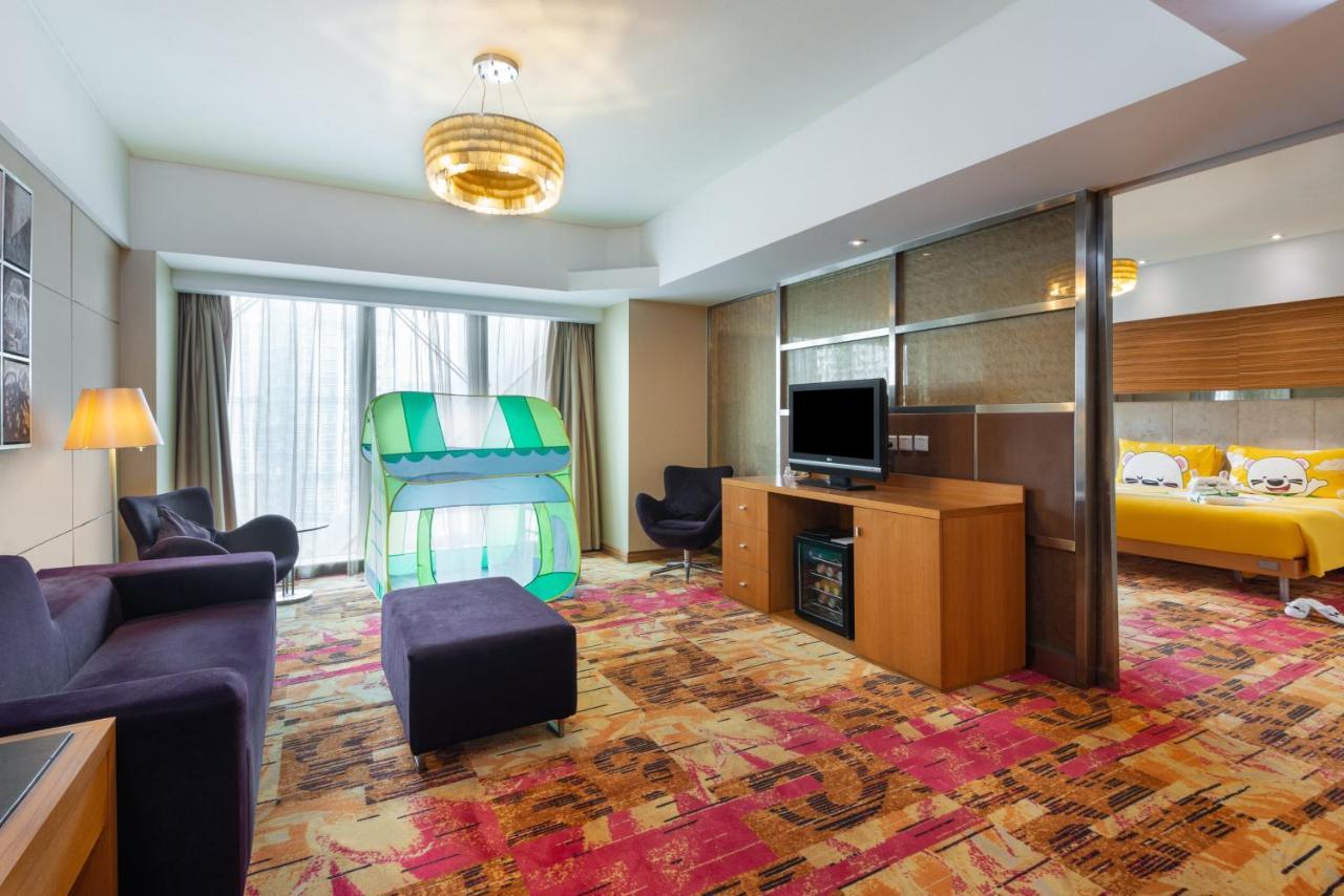 Holiday Inn Binhai Tianjin Exterior photo
