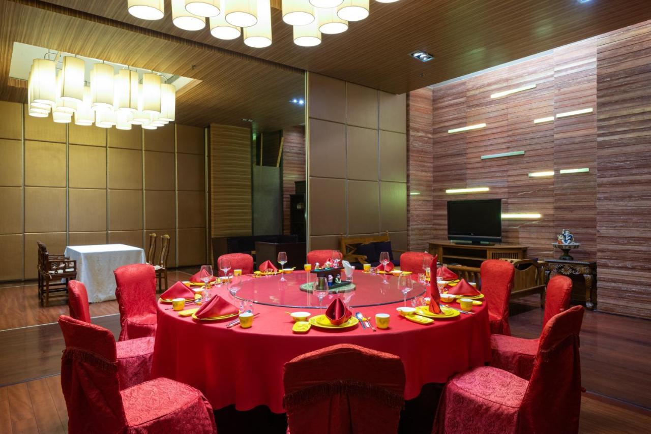 Holiday Inn Binhai Tianjin Exterior photo
