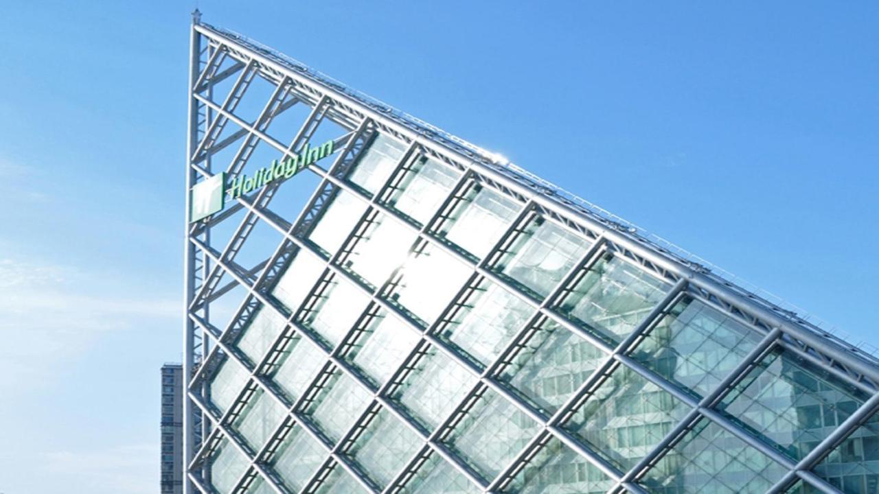 Holiday Inn Binhai Tianjin Exterior photo