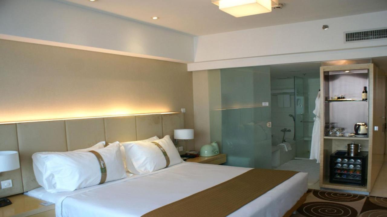 Holiday Inn Binhai Tianjin Exterior photo