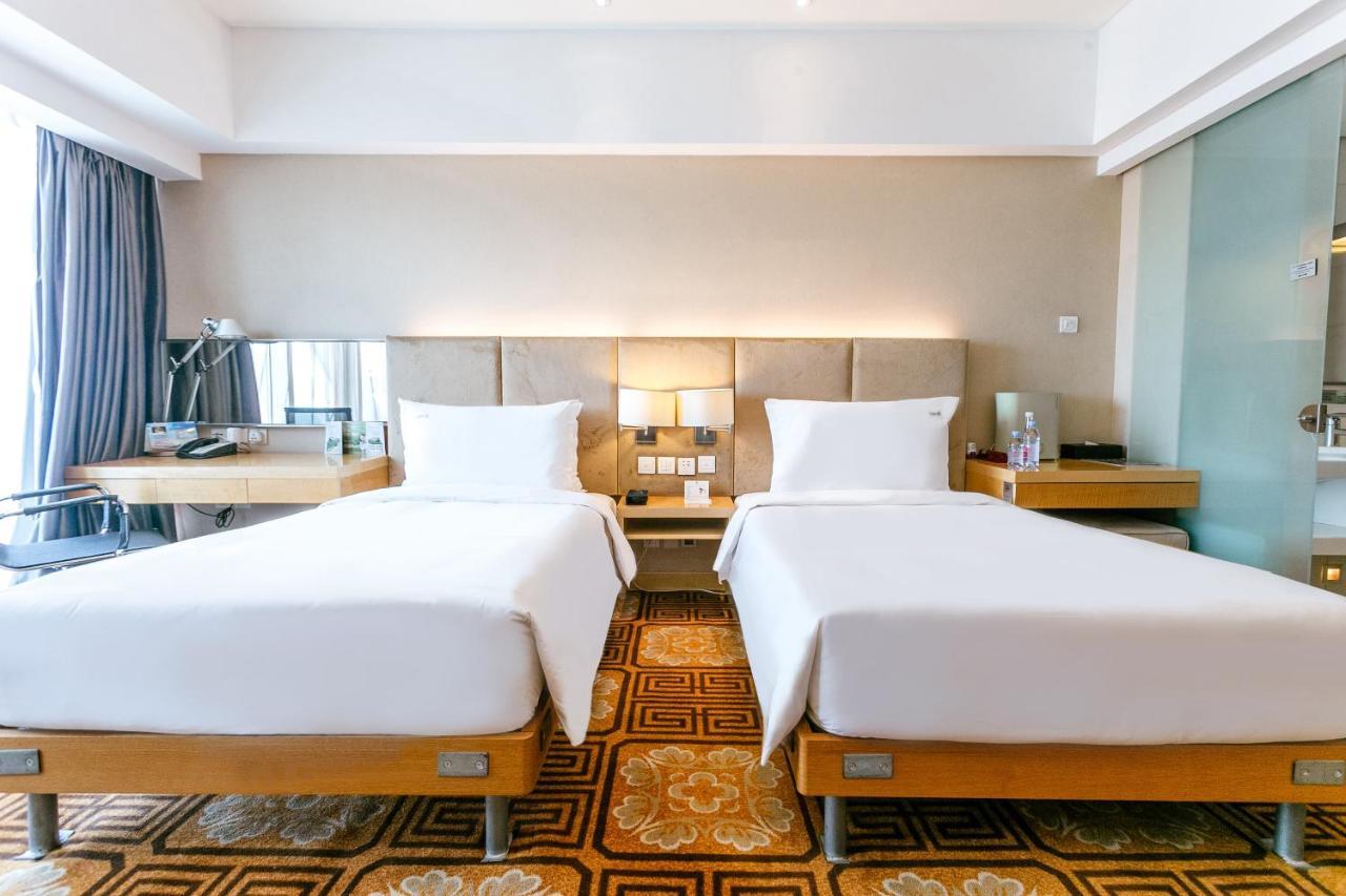 Holiday Inn Binhai Tianjin Exterior photo